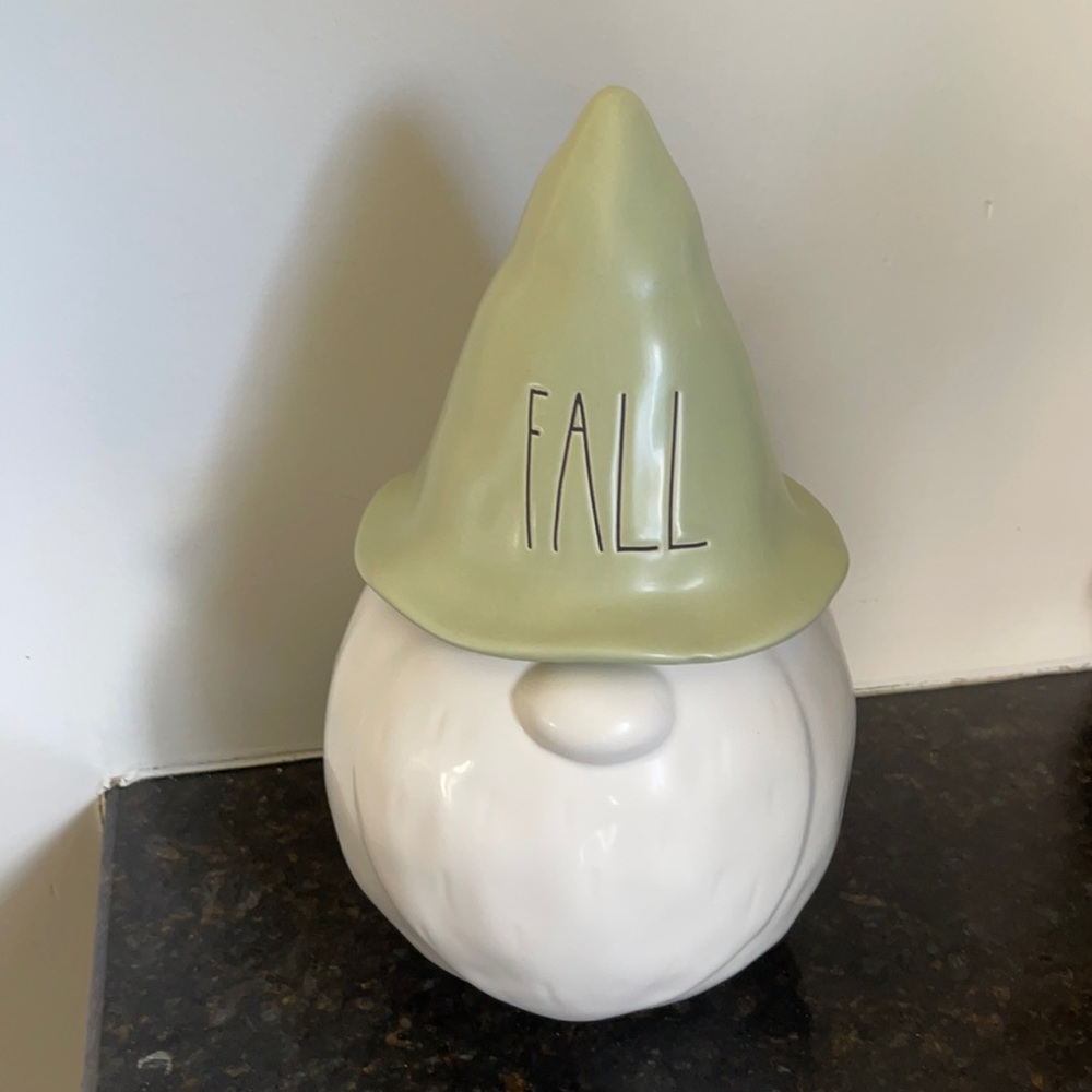 Rae Dunn - FALL - gnome head